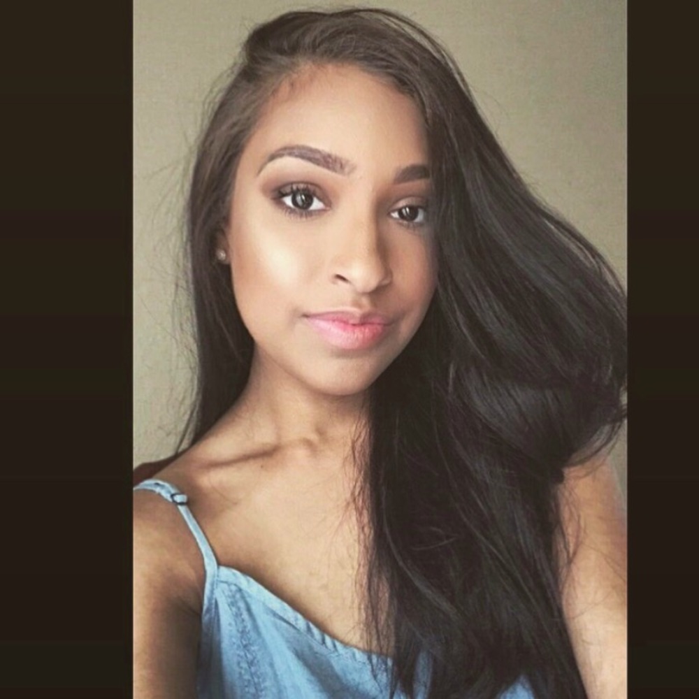 Meet your Posher, Courtney